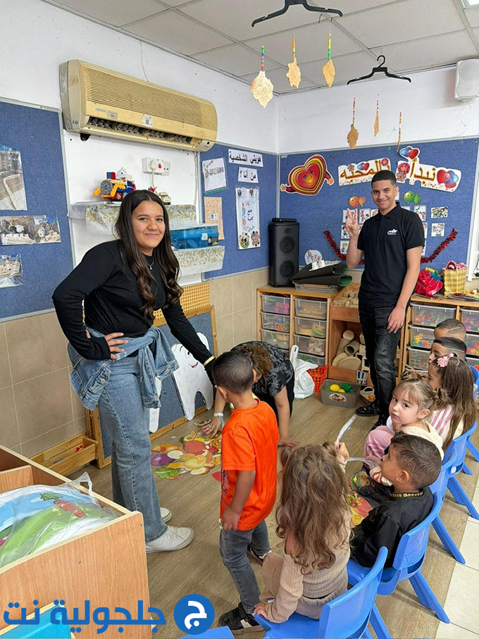 يومًا مميزًا للتطوع بمشاركة جميع الطلاب في مدرسة اورط التكنولوجية العربية الرملة